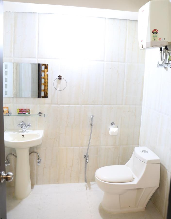 Hotel Europa Inn Dimāpur Esterno foto